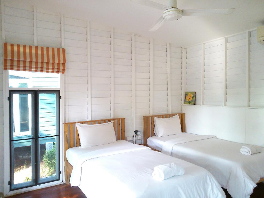 Sunshine Inn Resort Khao Lak Room photo