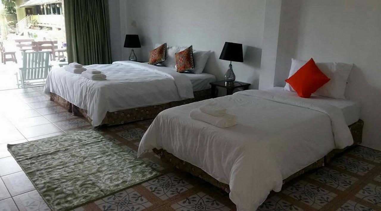 Sunshine Inn Resort Khao Lak Exterior photo