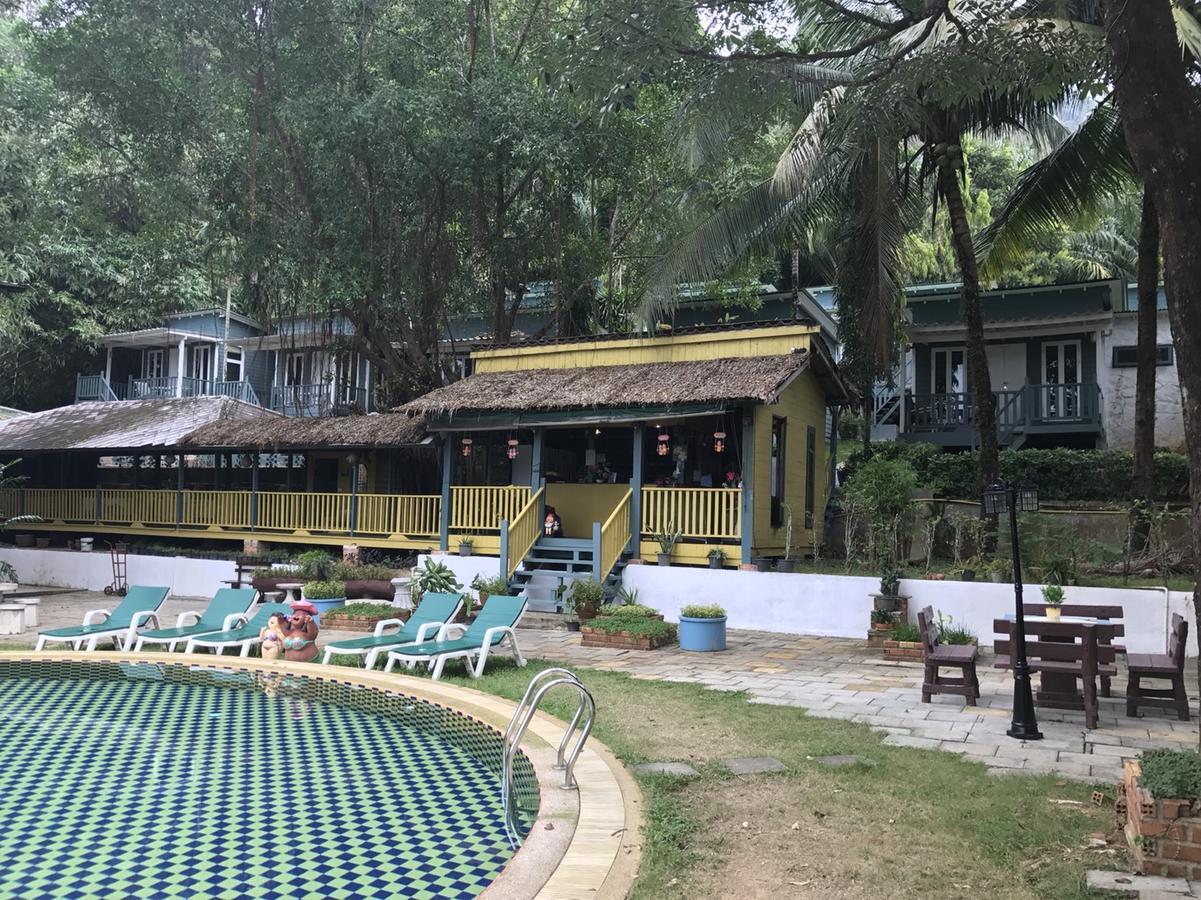 Sunshine Inn Resort Khao Lak Exterior photo