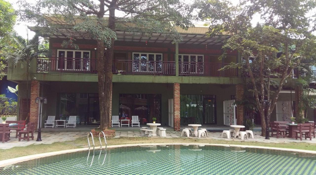Sunshine Inn Resort Khao Lak Exterior photo